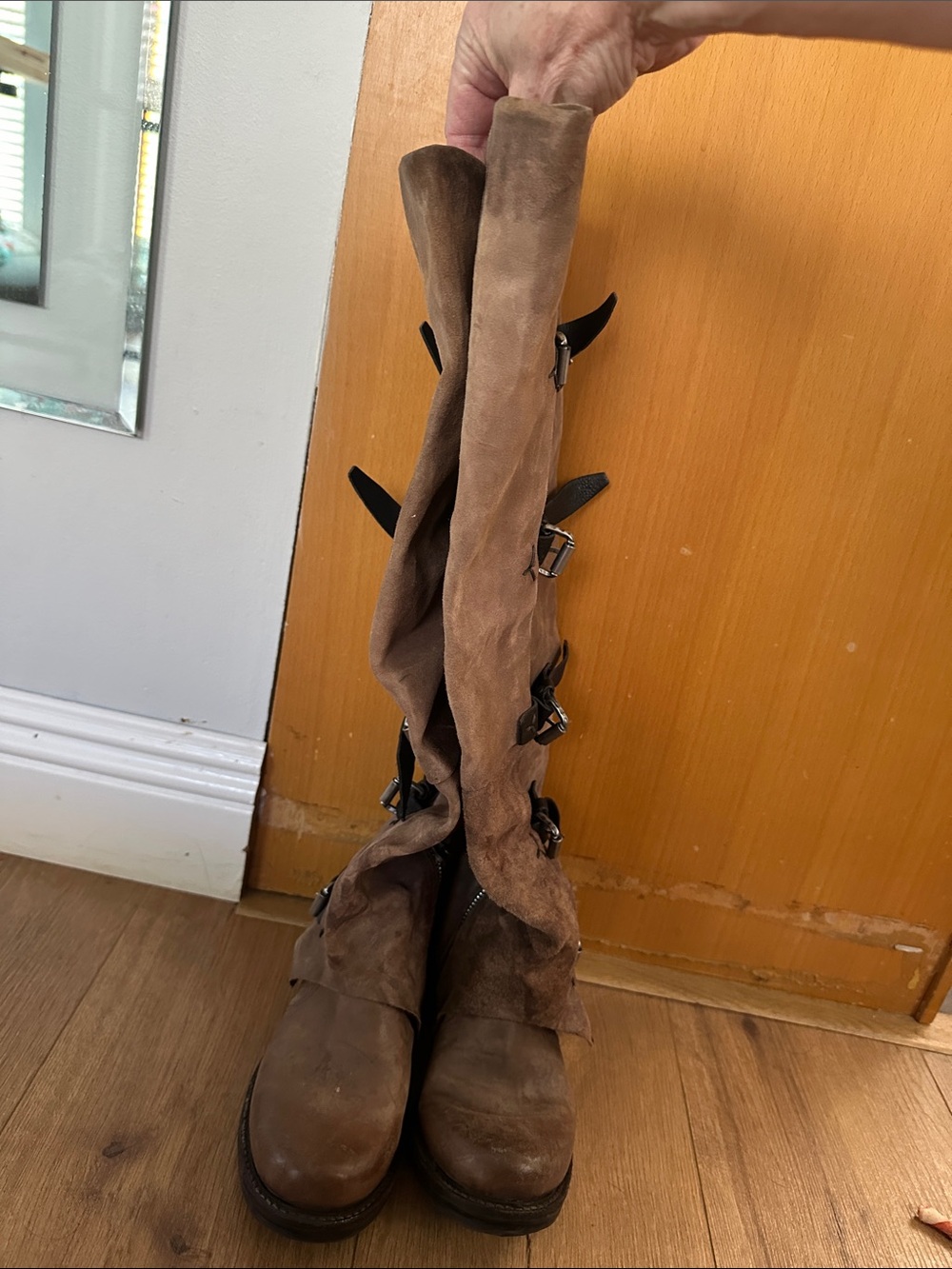 ASOS women’s tall boots brown with black buckles - Picture 2 of 6